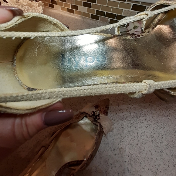 Hype hand made kitten heel size 8 1/2 - Picture 7 of 7